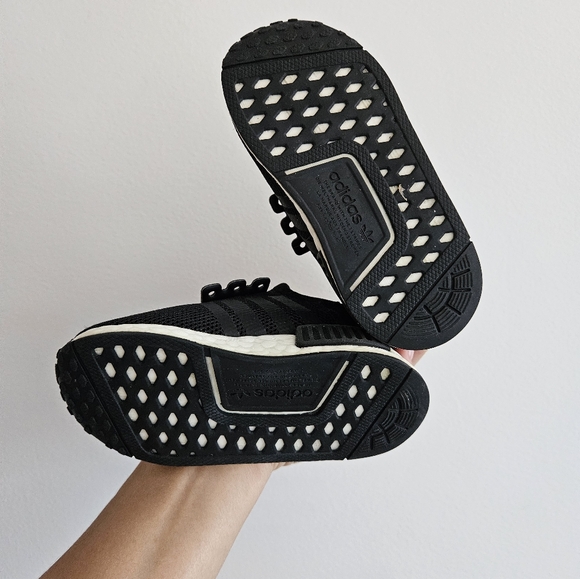 Adidas NMD R1 Baby Shoes Size 6K - Picture 5 of 8